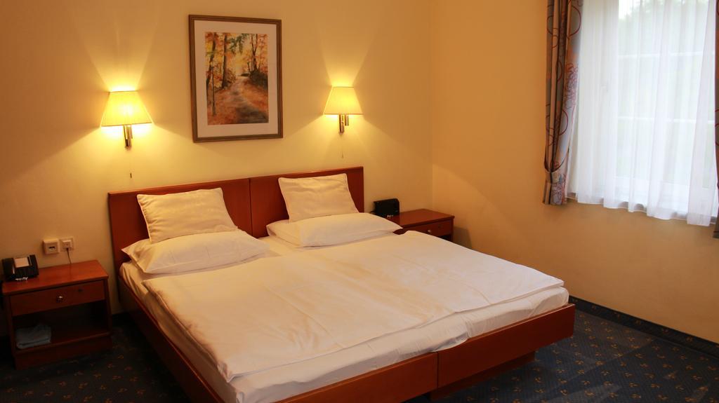 Hotel Josefa ซาลซ์บูร์ก ภายนอก รูปภาพ
